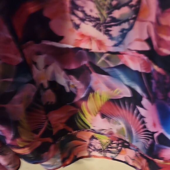 Torrid Floral Sheer Kimono Size 2 EUC - Picture 3 of 4